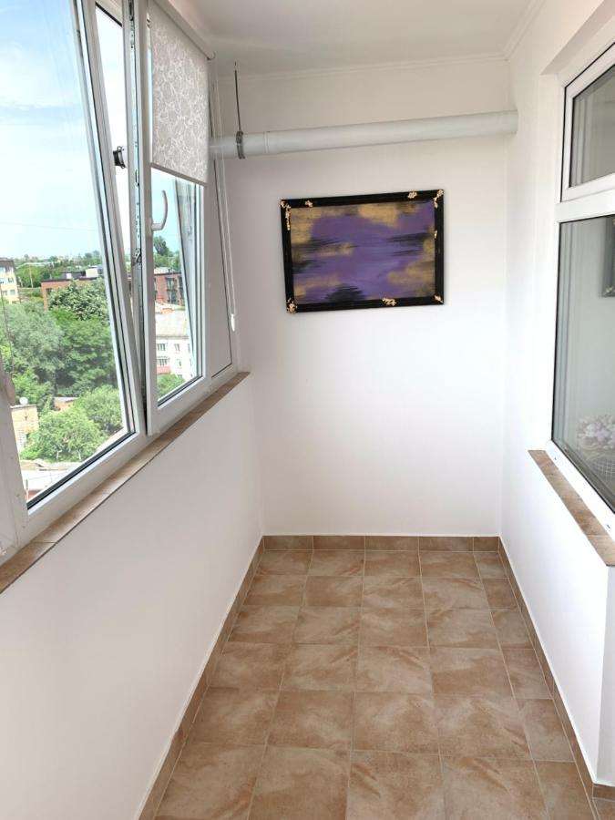 Центр. Поруч Парк Та Став Apartment เตอร์โนปิล ภายนอก รูปภาพ