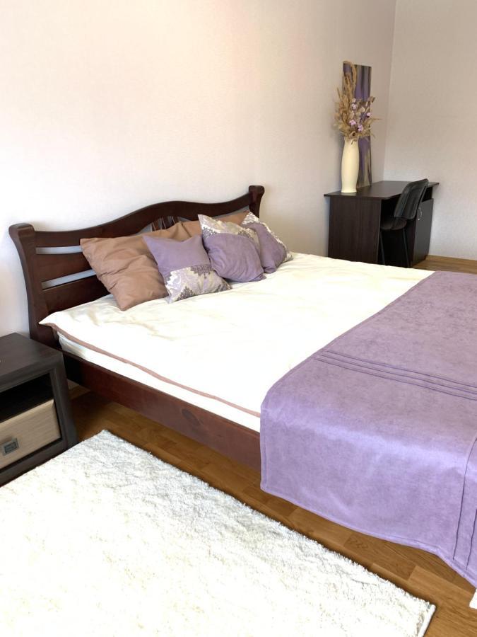 Центр. Поруч Парк Та Став Apartment เตอร์โนปิล ภายนอก รูปภาพ