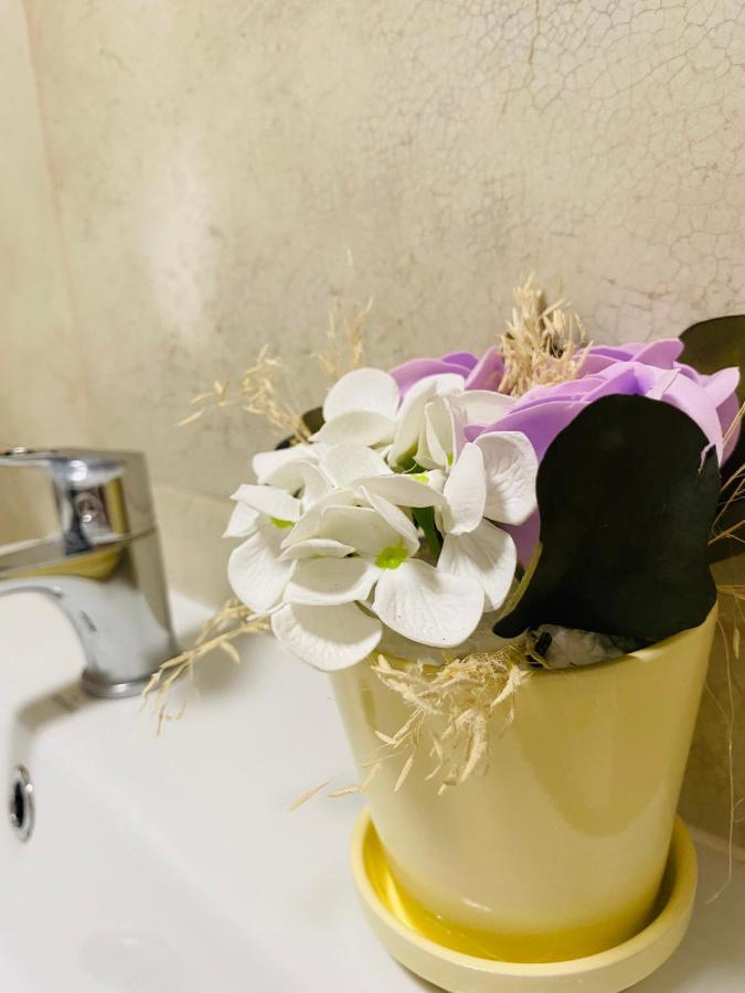 Центр. Поруч Парк Та Став Apartment เตอร์โนปิล ภายนอก รูปภาพ